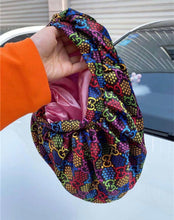 Load image into Gallery viewer, Bonnets