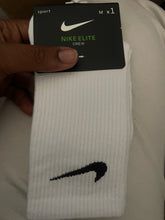 Load image into Gallery viewer, Nike socks
