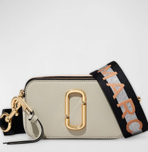 Load image into Gallery viewer, Snapshot Purse