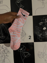 Load image into Gallery viewer, Nike socks