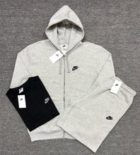 Load image into Gallery viewer, Nike 3 Piece Short Set
